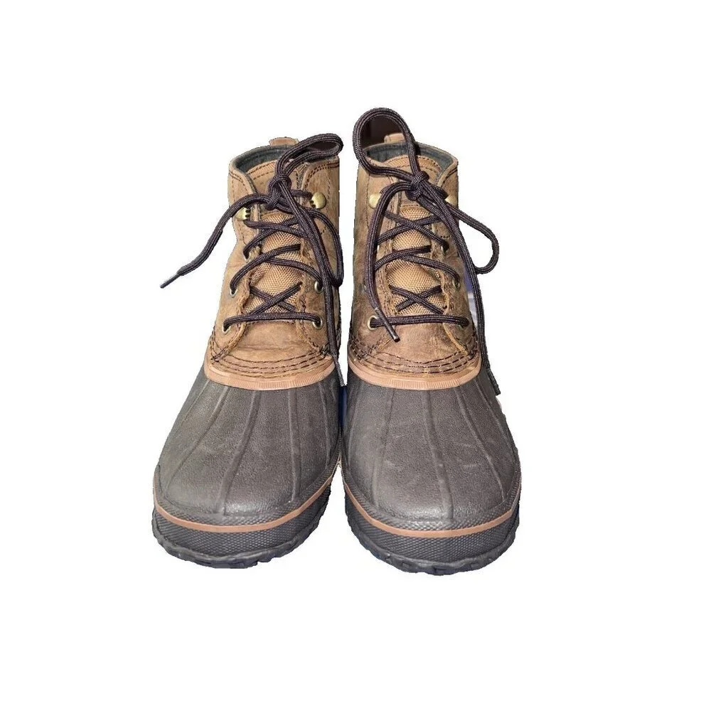 UGG Waterproof Zetik Leather Duck Boots Men’s Brown Tan Tops 1017304 Sz 9